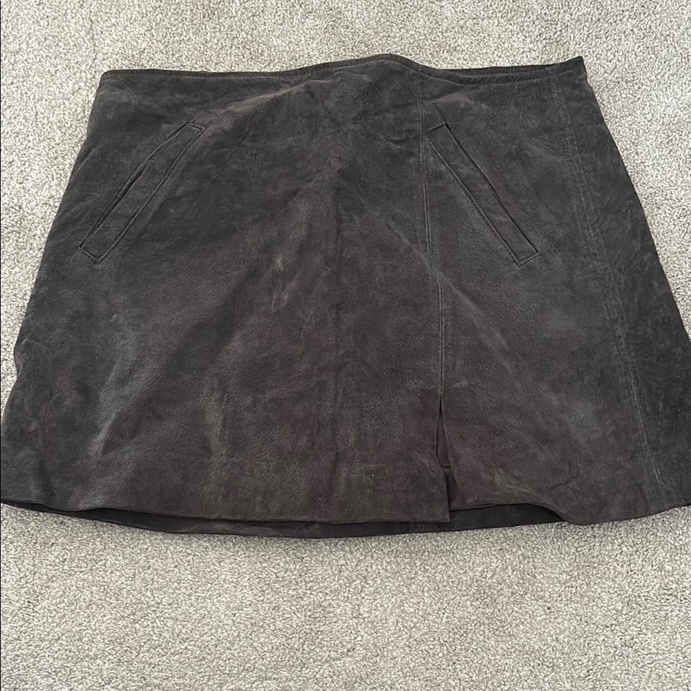 Blank NYC dark gray Suede Skirt